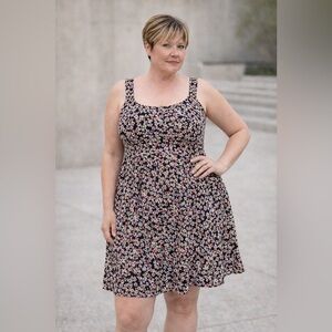 Signature Ella floral fit flair stretchy dress size 12